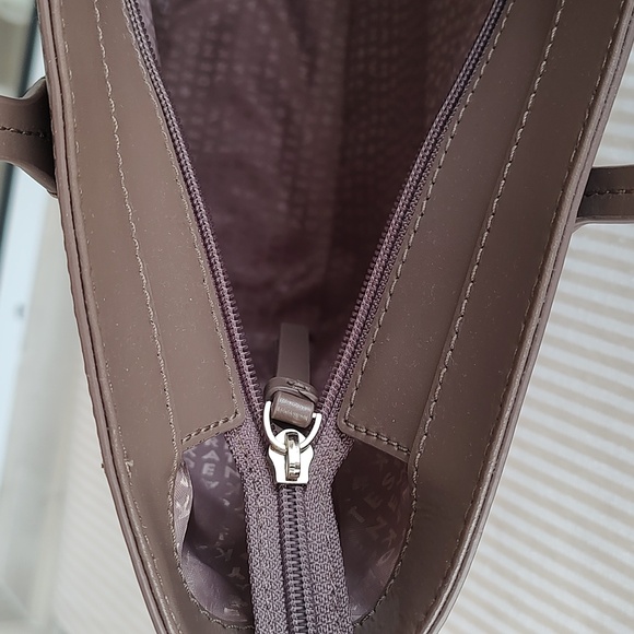 New Kate Spade tote - Picture 3 of 6